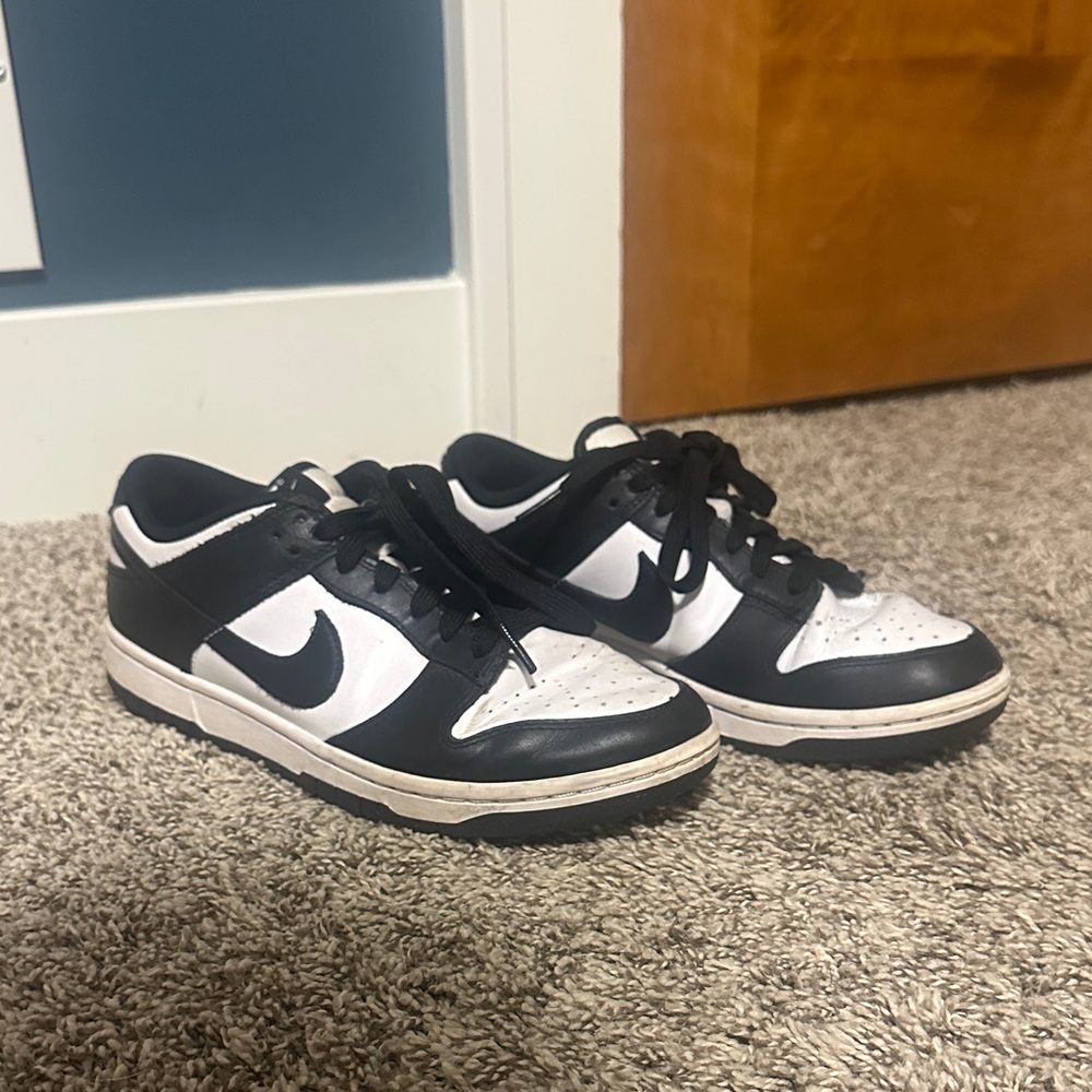 Nike Black and White panda dunks low